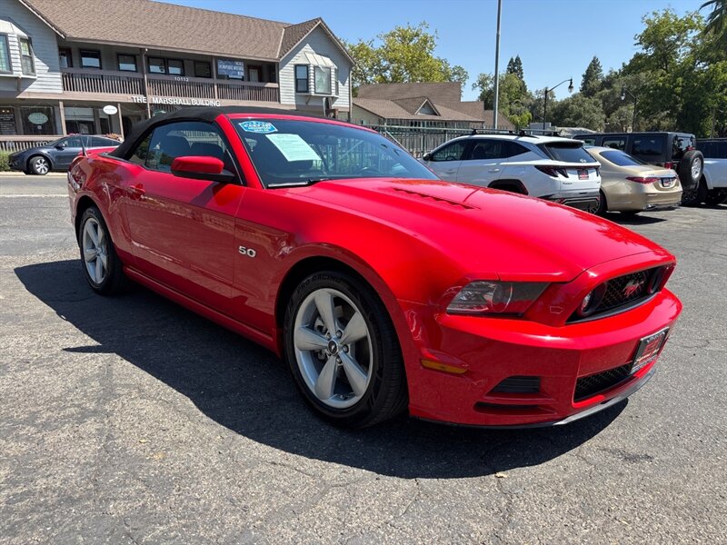 2014 Ford Mustang GT photo 5