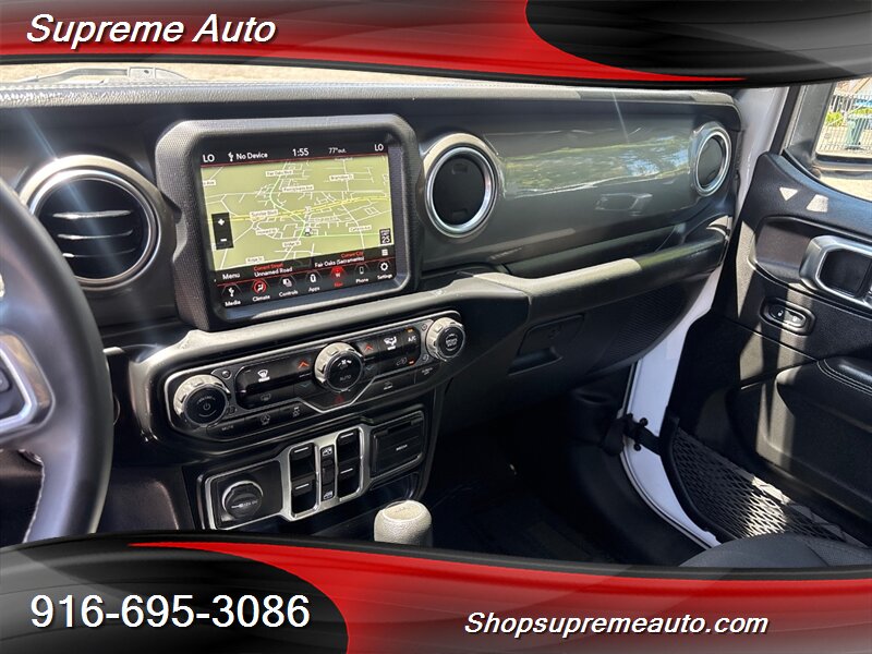 2023 Jeep Gladiator Overland photo 47