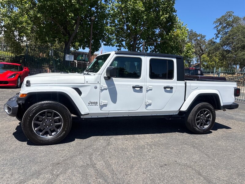 2023 Jeep Gladiator Overland photo 31