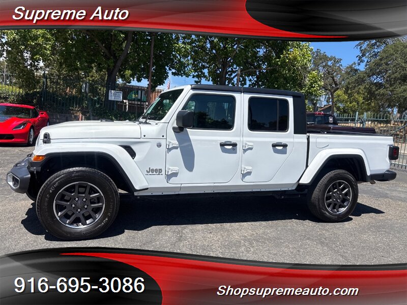 2023 Jeep Gladiator Overland Crew Cab*4X4*Hard Top*Rear Camera*  