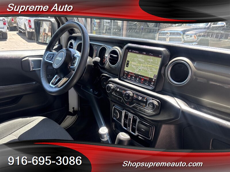 2023 Jeep Gladiator Overland photo 52