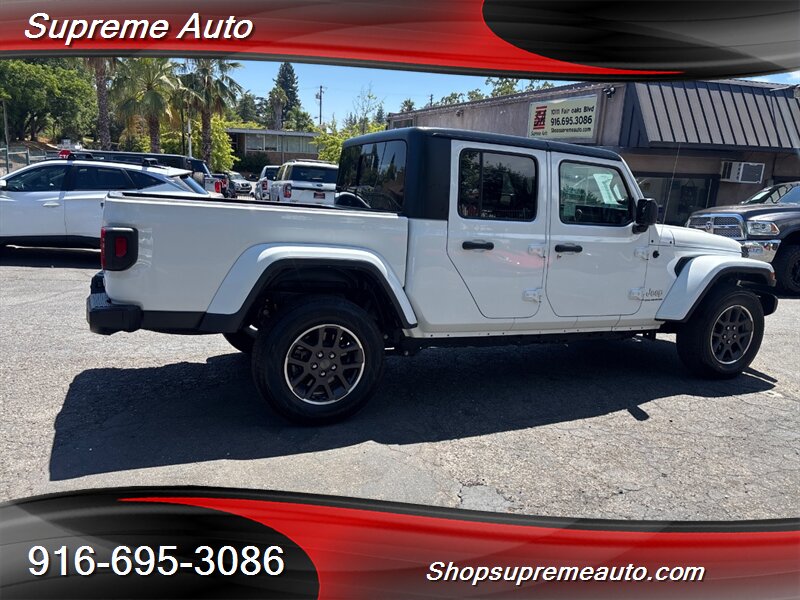 2023 Jeep Gladiator Overland photo 38