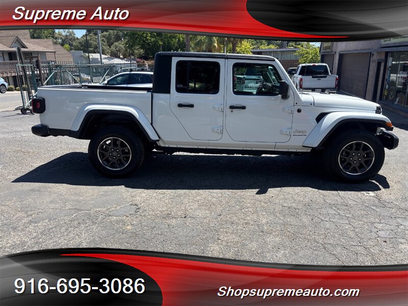 2023 Jeep Gladiator Overland photo 37