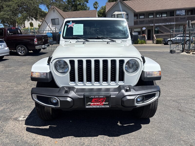 2023 Jeep Gladiator Overland photo 4