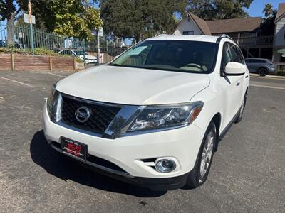 2014 Nissan Pathfinder SL*4X4*Third Row Seats*Heated Seats*Rear Camera*   - Photo 3 - Fair Oaks, CA 95628