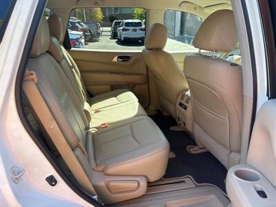 2014 Nissan Pathfinder SL*4X4*Third Row Seats*Heated Seats*Rear Camera*   - Photo 28 - Fair Oaks, CA 95628