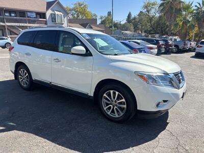 2014 Nissan Pathfinder SL*4X4*Third Row Seats*Heated Seats*Rear Camera*   - Photo 5 - Fair Oaks, CA 95628