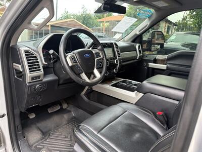 2017 Ford F-250 Super Duty Lariat SuperCrew*4X4*Tow Package*Lifted*Moon Roof*   - Photo 17 - Fair Oaks, CA 95628