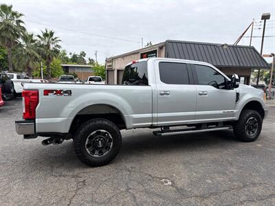 2017 Ford F-250 Super Duty Lariat SuperCrew*4X4*Tow Package*Lifted*Moon Roof*   - Photo 8 - Fair Oaks, CA 95628