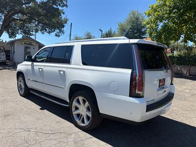 2018 Cadillac Escalade ESV Premium Luxury*4X4*Loaded*DVD Player*Third Row* - Photo 11 - Fair Oaks, CA 95628
