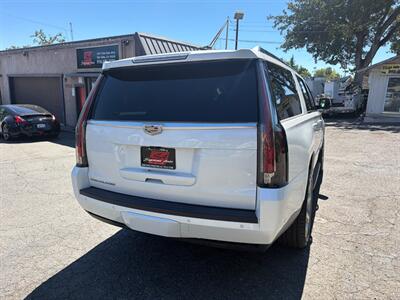 2018 Cadillac Escalade ESV Premium Luxury*4X4*Loaded*DVD Player*Third Row* - Photo 9 - Fair Oaks, CA 95628