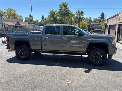 2017 GMC Sierra 2500HD Denali Crew Cab*4X4*Tow Package*Rear Camera*Lifted   - Photo 6 - Fair Oaks, CA 95628