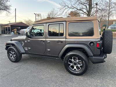 2018 Jeep Wrangler Unlimited Sport S*4X4*Rear Camera*Low Miles*   - Photo 10 - Fair Oaks, CA 95628