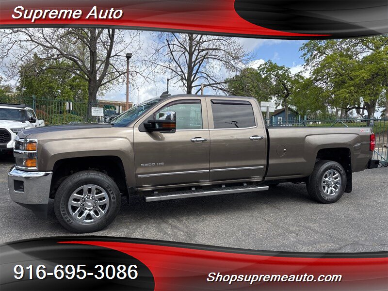 2015 Chevrolet Silverado 3500 LTZ Crew Cab*4X4*Tow Package*Z71 Package*Gas*6.0L*  