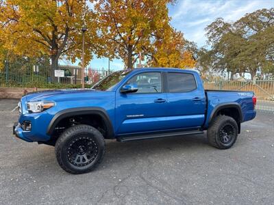 2017 Toyota Tacoma Double Cab TRD Off-Road*4X2*Lifted*Navigation*  