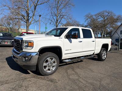 2019 GMC Sierra 2500HD SLT Crew Cab*4X4*Tow Package*Rear Camera*Z71*   - Photo 2 - Fair Oaks, CA 95628