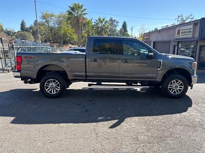 2019 Ford F-250 Super Duty Lariat Crew Cab*4x4*Tow Package*FX4*   - Photo 7 - Fair Oaks, CA 95628