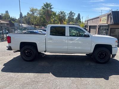 2018 Chevrolet Silverado 1500 Crew Cab LT Z71*4X4*Tow Package*Rear Camera*   - Photo 6 - Fair Oaks, CA 95628