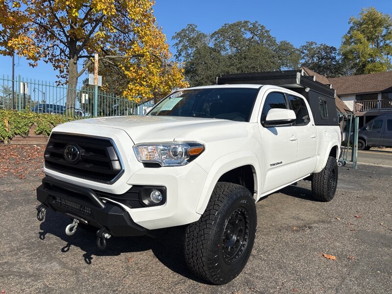 2021 Toyota Tacoma SR5 V6 Double Cab 4x4 photo 2
