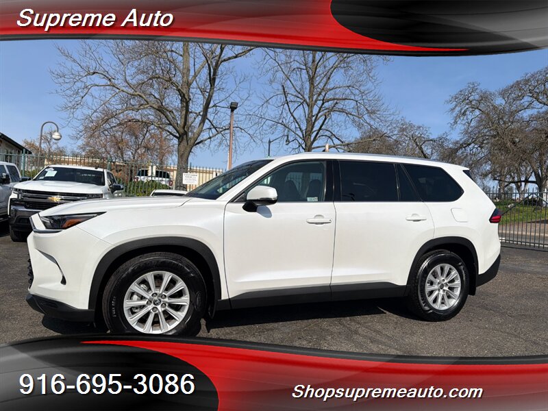 2024 Toyota Grand Highlander XLE*One Owner*Heated Seats*Low Miles*Third Row*   - Photo 1 - Fair Oaks, CA 95628
