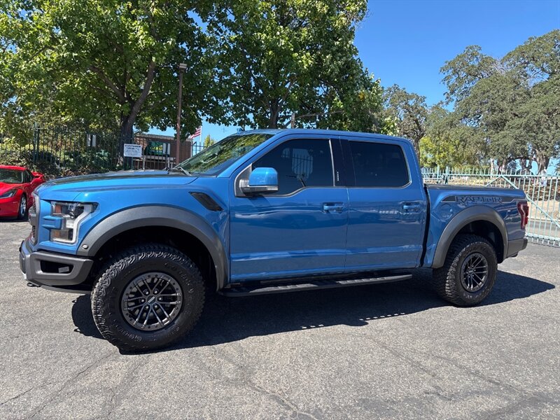 2020 Ford F-150 Raptor photo 36