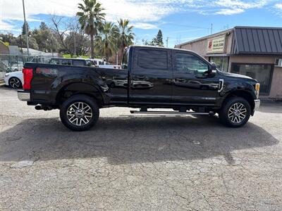 2017 Ford F-250 Super Duty Lariat SuperCrew*4X4*Rear Camera*Loaded*Moon Roof*   - Photo 7 - Fair Oaks, CA 95628