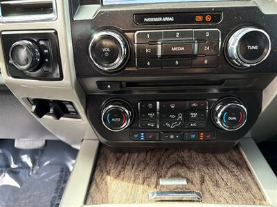 2017 Ford F-250 Super Duty Lariat SuperCrew*4X4*Rear Camera*Loaded*Moon Roof*   - Photo 16 - Fair Oaks, CA 95628