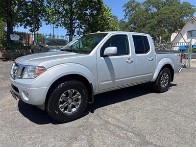 2016 Nissan Frontier Crew Cab PRO-4X*4X4*Rear Camera*Heated Seats*   - Photo 2 - Fair Oaks, CA 95628