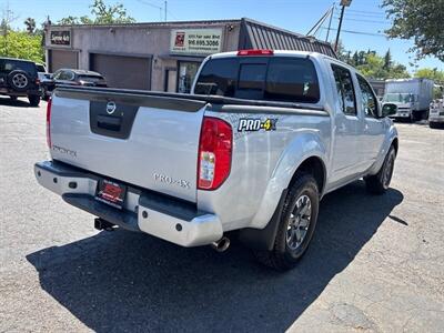 2016 Nissan Frontier Crew Cab PRO-4X*4X4*Rear Camera*Heated Seats*   - Photo 8 - Fair Oaks, CA 95628