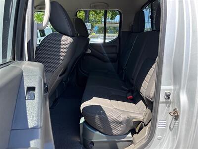 2016 Nissan Frontier Crew Cab PRO-4X*4X4*Rear Camera*Heated Seats*   - Photo 20 - Fair Oaks, CA 95628