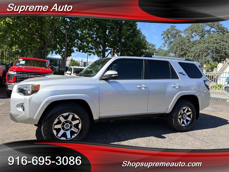 2017 Toyota 4Runner Off-Road Premium 4x4 V6's photo