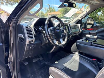 2017 Ford F-250 Super Duty Lariat SuperCrew*4X4*Rear Camera*Loaded*Moon Roof*   - Photo 16 - Fair Oaks, CA 95628