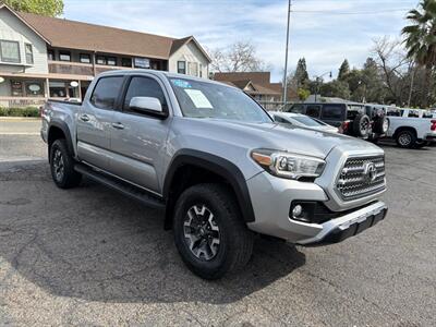 2017 Toyota Tacoma Double Cab TRD Off-Road*4X4*Rear Camera*   - Photo 5 - Fair Oaks, CA 95628