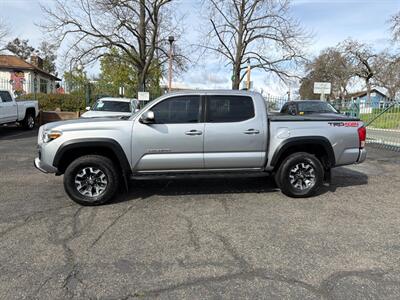 2017 Toyota Tacoma Double Cab TRD Off-Road*4X4*Rear Camera*   - Photo 13 - Fair Oaks, CA 95628