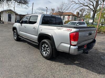 2017 Toyota Tacoma Double Cab TRD Off-Road*4X4*Rear Camera*   - Photo 11 - Fair Oaks, CA 95628