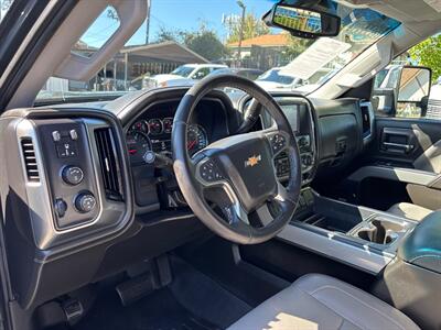 2017 Chevrolet Silverado 2500HD LTZ Crew Cab*4X4*Tow Package*Rear Camera*Loaded* - Photo 16 - Fair Oaks, CA 95628