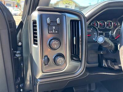 2017 Chevrolet Silverado 2500HD LTZ Crew Cab*4X4*Tow Package*Rear Camera*Loaded* - Photo 17 - Fair Oaks, CA 95628