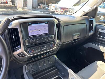 2017 Chevrolet Silverado 2500HD LTZ Crew Cab*4X4*Tow Package*Rear Camera*Loaded* - Photo 18 - Fair Oaks, CA 95628