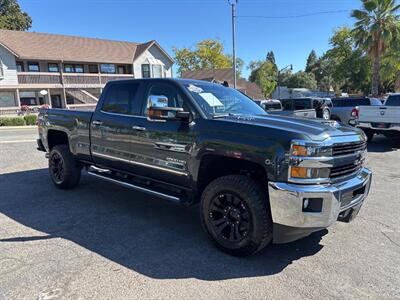 2017 Chevrolet Silverado 2500HD LTZ Crew Cab*4X4*Tow Package*Rear Camera*Loaded* - Photo 5 - Fair Oaks, CA 95628