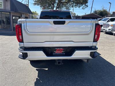 2022 GMC Sierra 3500HD Denali Crew Cab*4X4*Tow Package*Rear Camera*Loaded   - Photo 11 - Fair Oaks, CA 95628