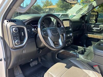 2022 GMC Sierra 3500HD Denali Crew Cab*4X4*Tow Package*Rear Camera*Loaded   - Photo 17 - Fair Oaks, CA 95628