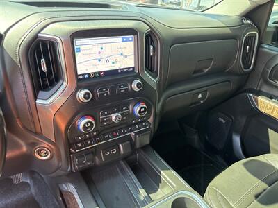 2022 GMC Sierra 3500HD Denali Crew Cab*4X4*Tow Package*Rear Camera*Loaded   - Photo 18 - Fair Oaks, CA 95628