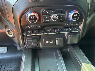 2022 GMC Sierra 3500HD Denali Crew Cab*4X4*Tow Package*Rear Camera*Loaded   - Photo 19 - Fair Oaks, CA 95628