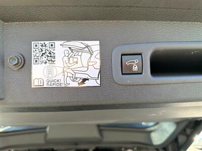 2023 Toyota Sienna XLE 7-Passenger*AWD*Hybrid*Loaded*Third Row Seats* - Photo 32 - Fair Oaks, CA 95628