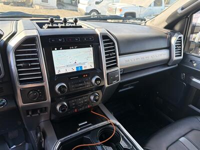 2018 Ford F-450 Super Duty Platinum*4X4*One Owner*Panoramic Roof*DRW*FX4 Pack   - Photo 17 - Fair Oaks, CA 95628