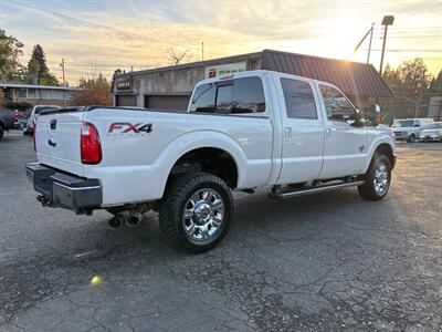 2015 Ford F-350 Super Duty Lariat Crew Cab*4X4*Tow Package*FX4*   - Photo 8 - Fair Oaks, CA 95628