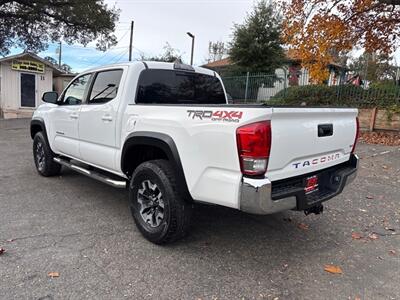 2017 Toyota Tacoma Double Cab TRD Off-Road*4X4*Low Miles*Rear Camera* - Photo 11 - Fair Oaks, CA 95628