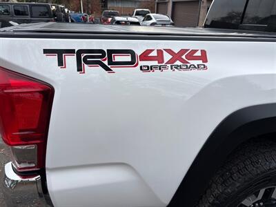 2017 Toyota Tacoma Double Cab TRD Off-Road*4X4*Low Miles*Rear Camera* - Photo 27 - Fair Oaks, CA 95628