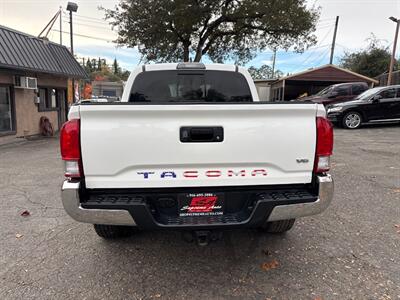 2017 Toyota Tacoma Double Cab TRD Off-Road*4X4*Low Miles*Rear Camera* - Photo 10 - Fair Oaks, CA 95628