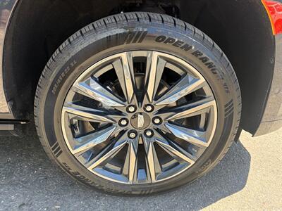 2022 Cadillac Escalade ESV Sport Platinum*4X4*Third Row Seats*Loaded*   - Photo 36 - Fair Oaks, CA 95628